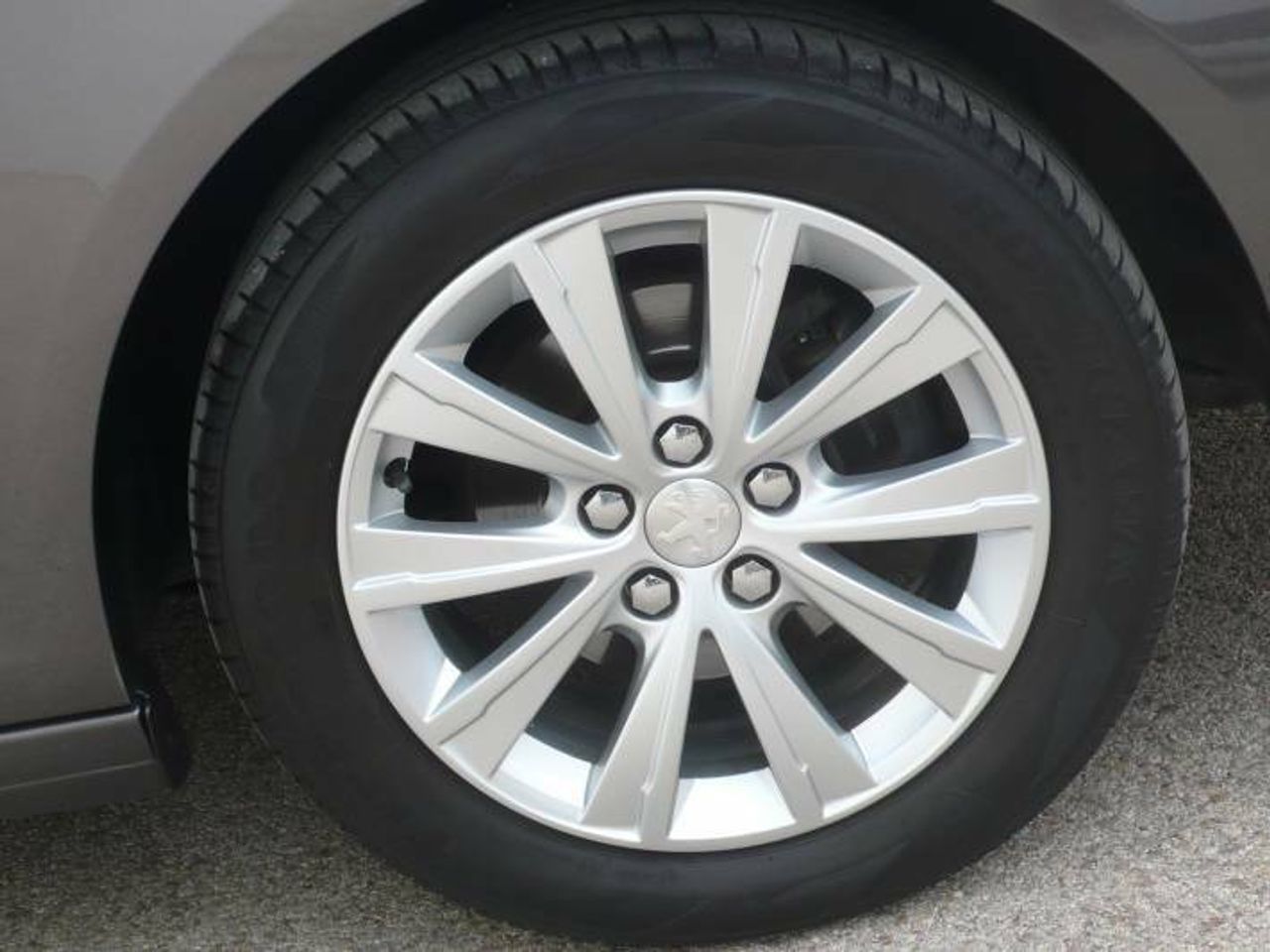 Peugeot 308 sw Style 1.5 BlueHDi EAT8 130CV  - Foto 39