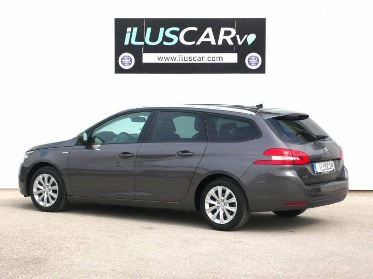 Peugeot 308 sw Style 1.5 BlueHDi EAT8 130CV  - Foto 6