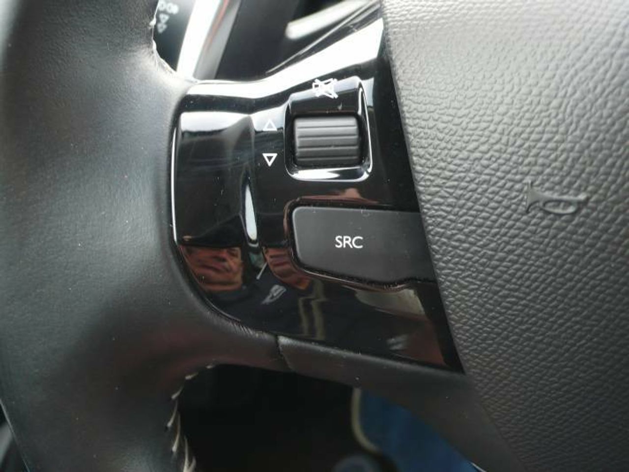 Peugeot 308 sw Style 1.5 BlueHDi EAT8 130CV  - Foto 36