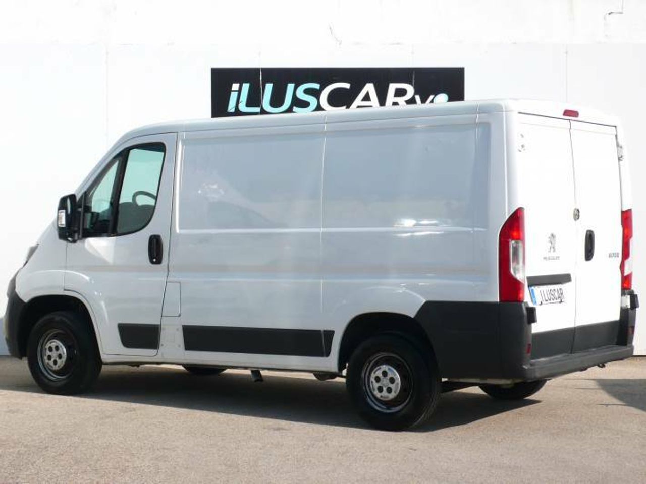 Peugeot Boxer FURGON 330 L1 H1 HDI 130 2.2  - Foto 6