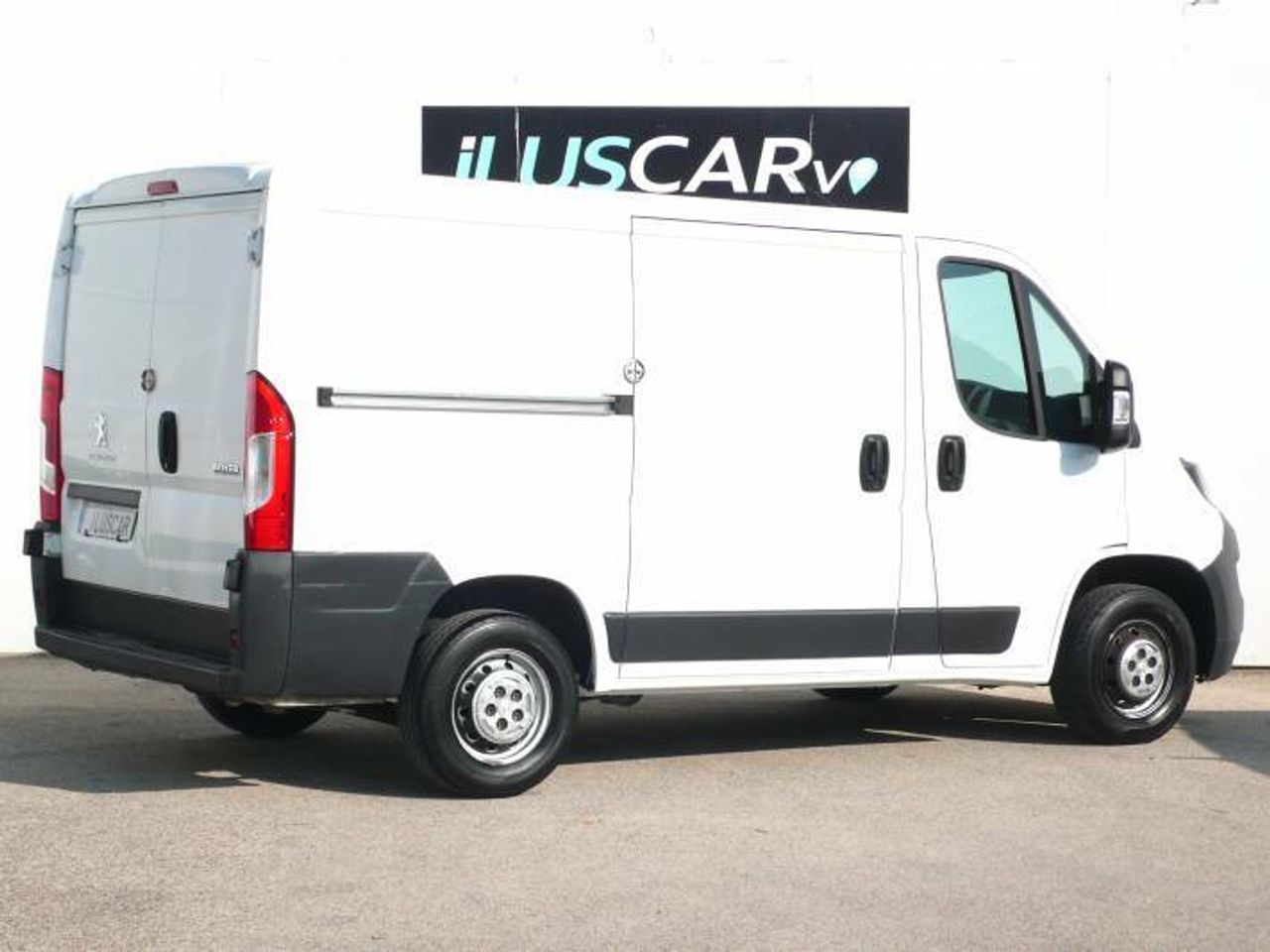 Peugeot Boxer FURGON 330 L1 H1 HDI 130 2.2  - Foto 4