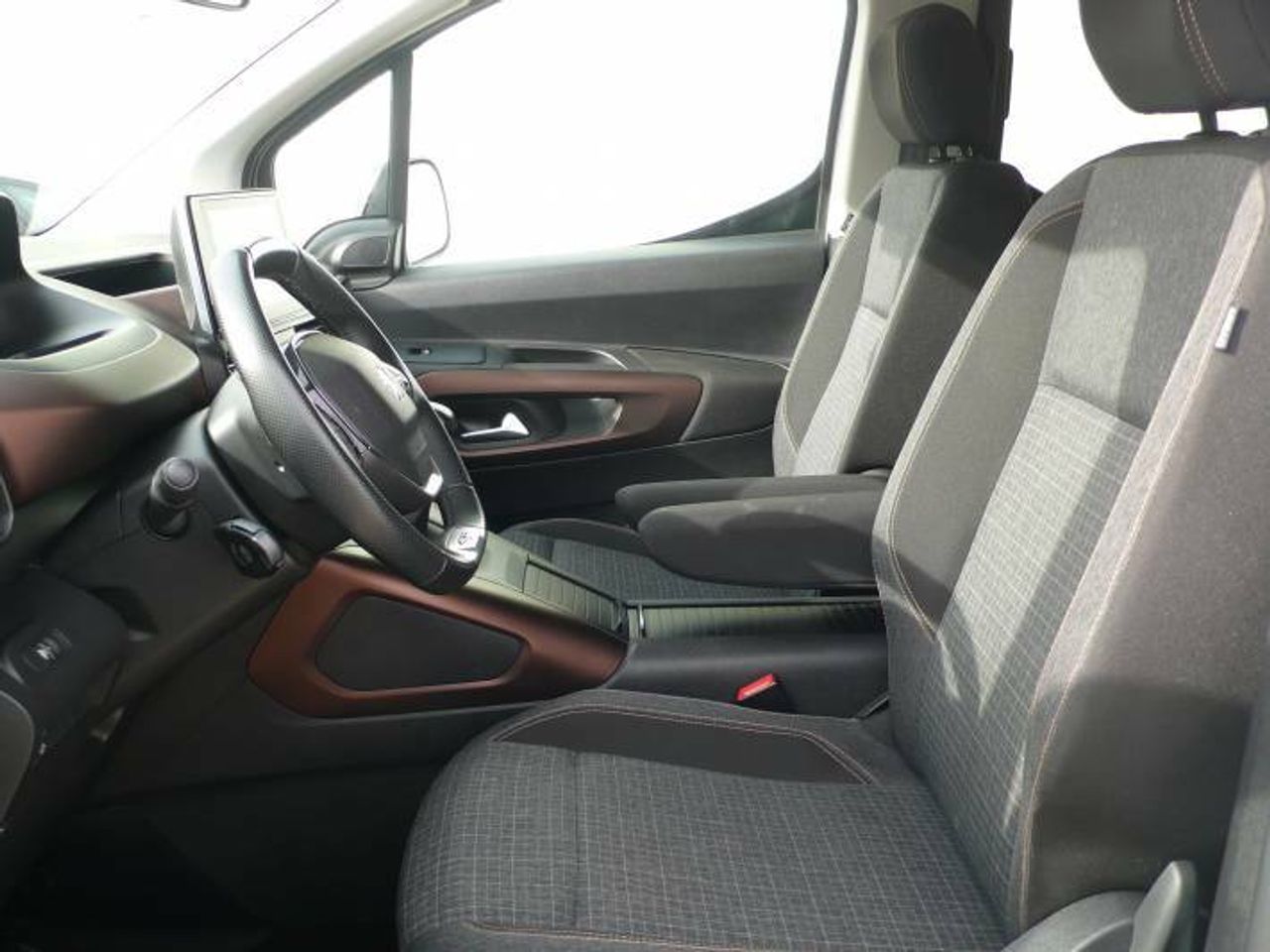 Peugeot Rifter GT BLUEHDI 130 S&S 6 VEL.  - Foto 40