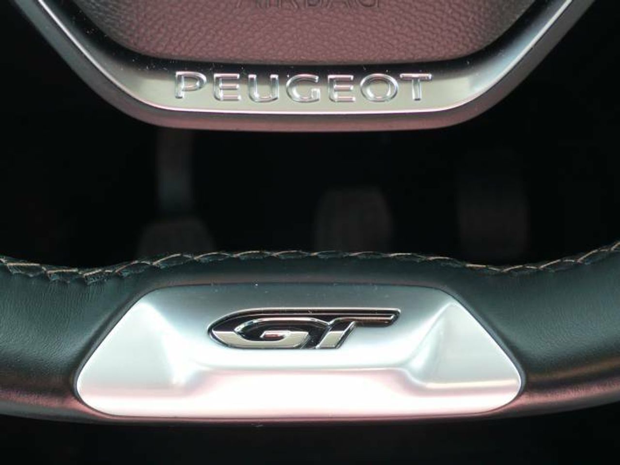 Peugeot Rifter GT BLUEHDI 130 S&S 6 VEL.  - Foto 16