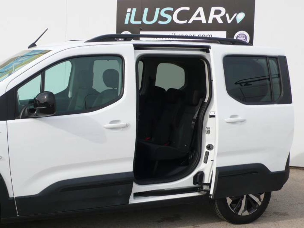 Peugeot Rifter GT BLUEHDI 130 S&S 6 VEL.  - Foto 37