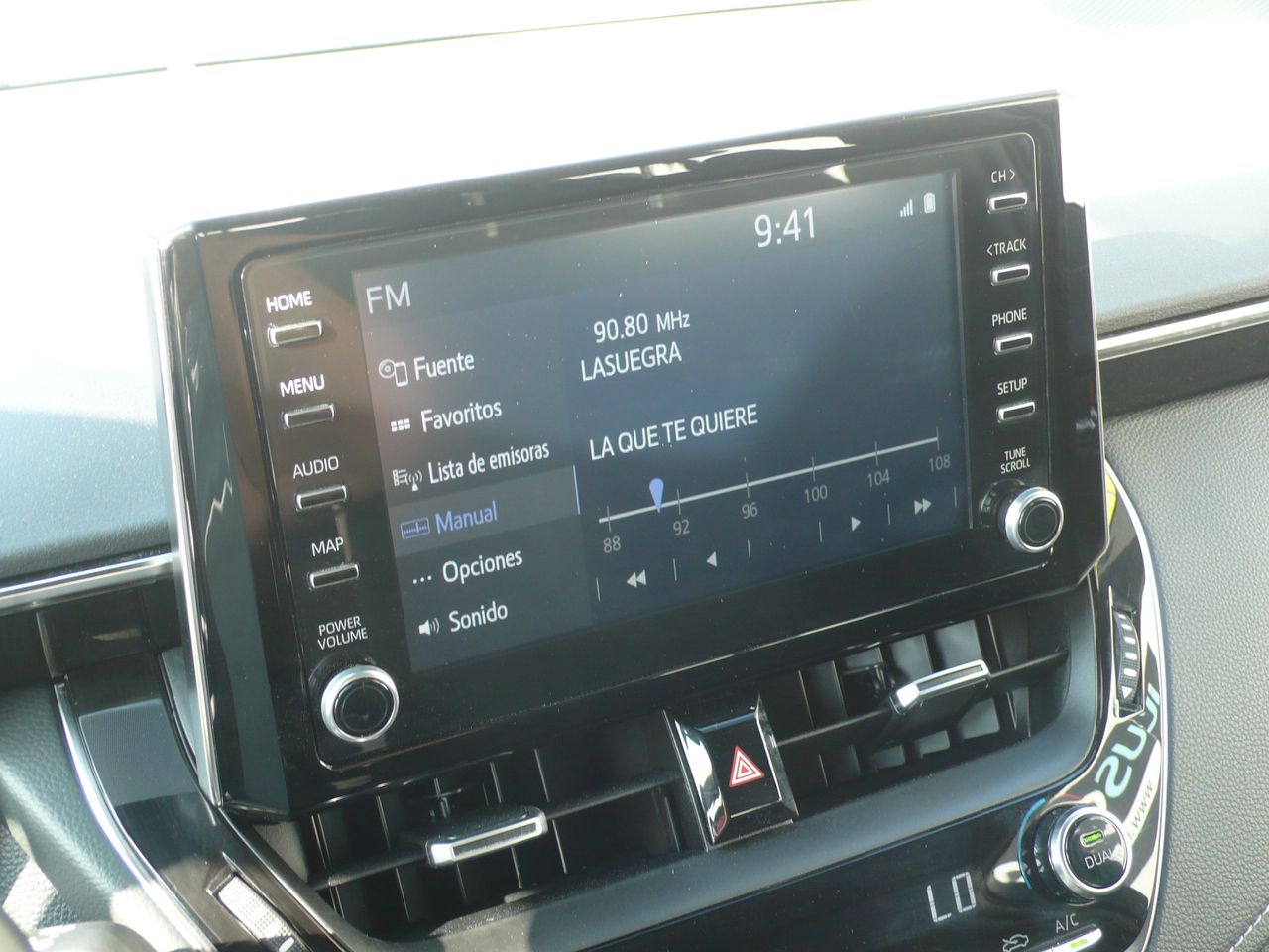 Toyota Corolla ACTIVE TECH E-CVT  - Foto 24