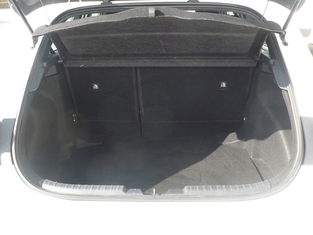 Toyota Corolla ACTIVE TECH E-CVT  - Foto 13