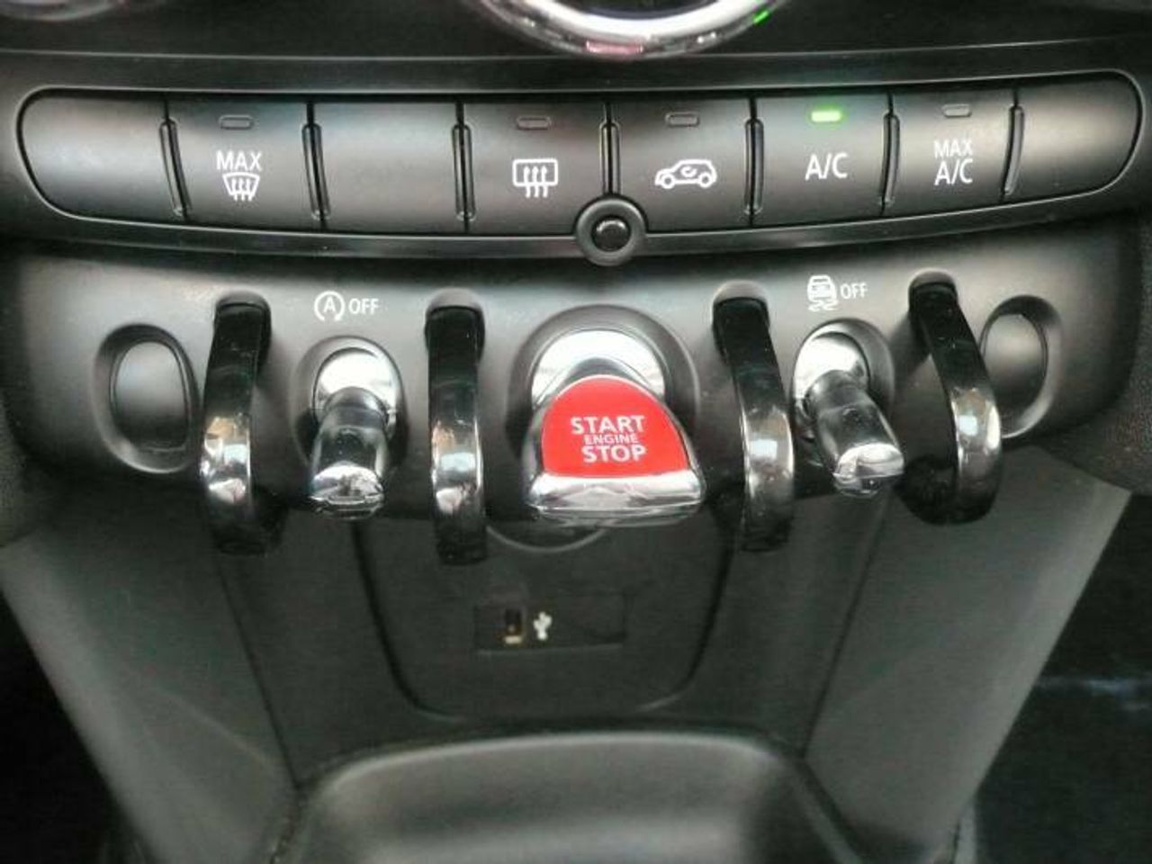 MINI One ONE MINI 5P ONE 1.5 100CV MT6 E6dt  - Foto 25
