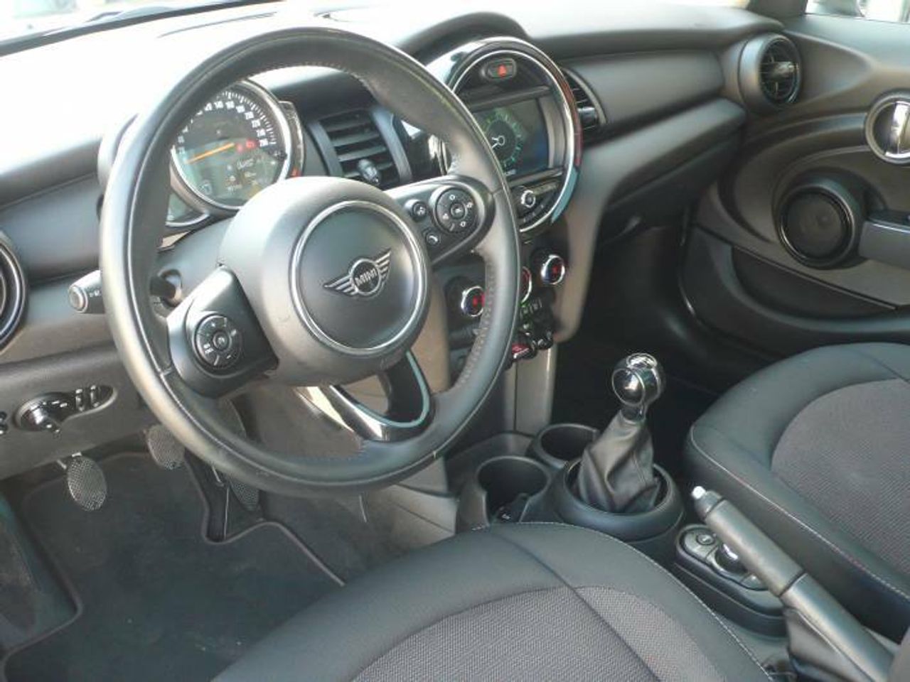 MINI One ONE MINI 5P ONE 1.5 100CV MT6 E6dt  - Foto 3