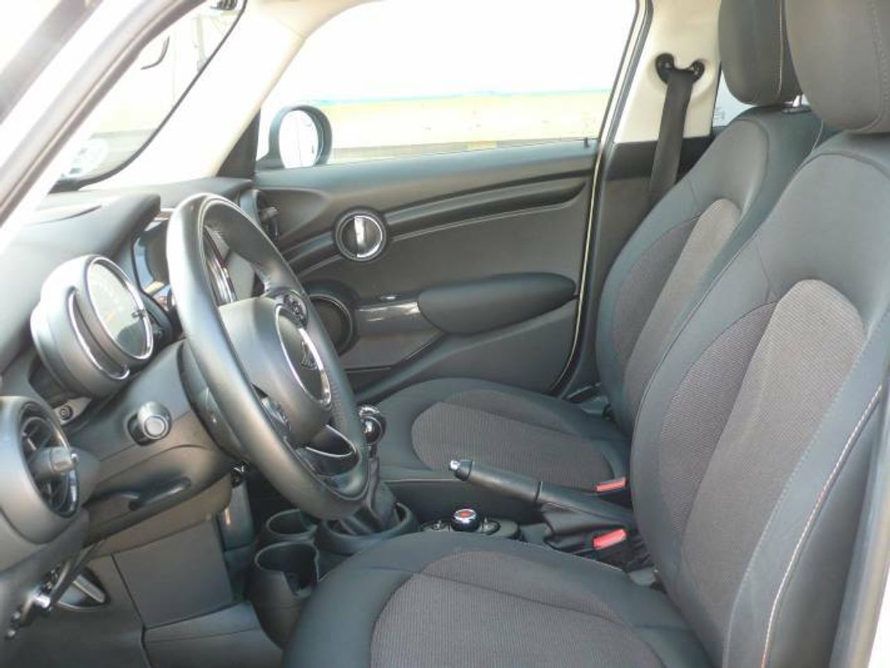 MINI One ONE MINI 5P ONE 1.5 100CV MT6 E6dt  - Foto 13