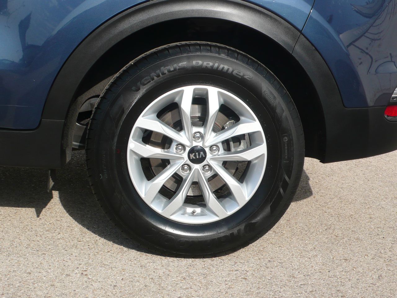 Kia Sportage 1.6 Drive Plus 2WD 6 vel. 132  - Foto 36