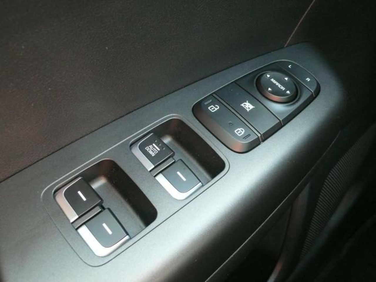Kia Sportage 1.6 Drive Plus 2WD 6 vel. 132  - Foto 35