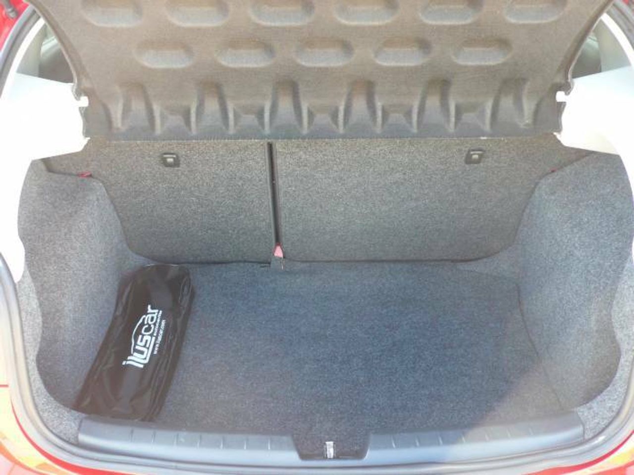 Seat Ibiza 1.6 TDI 90 copa REFERENCE  - Foto 11