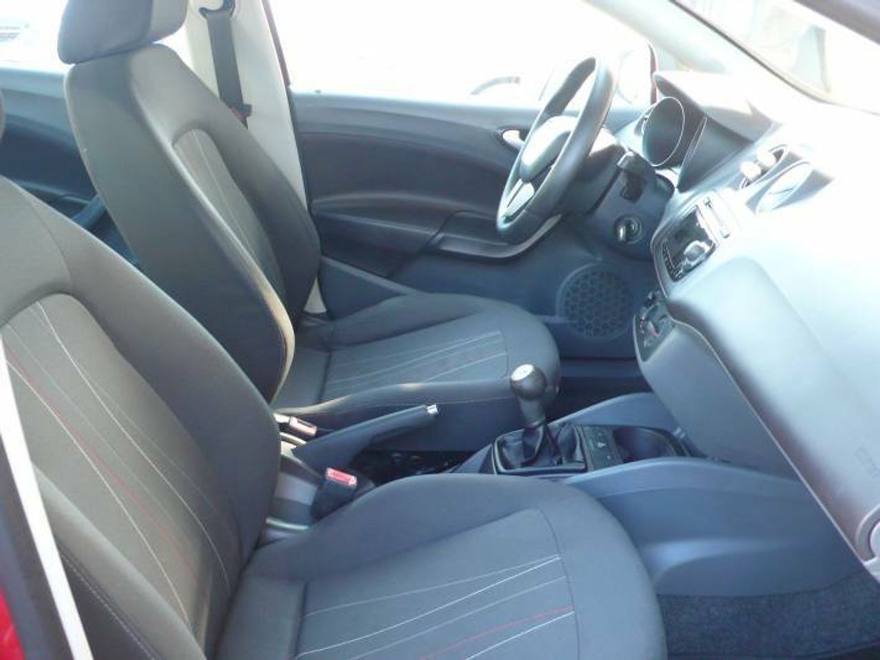 Seat Ibiza 1.6 TDI 90 copa REFERENCE  - Foto 13
