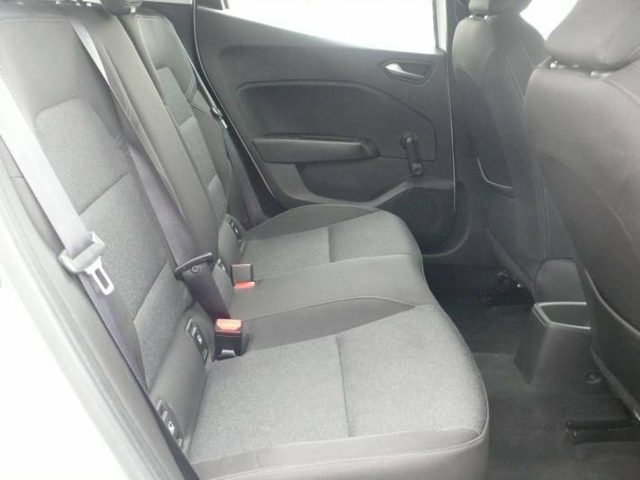 Renault Clio Intens TCe 67 kW (91CV) 5 Puertas  - Foto 12
