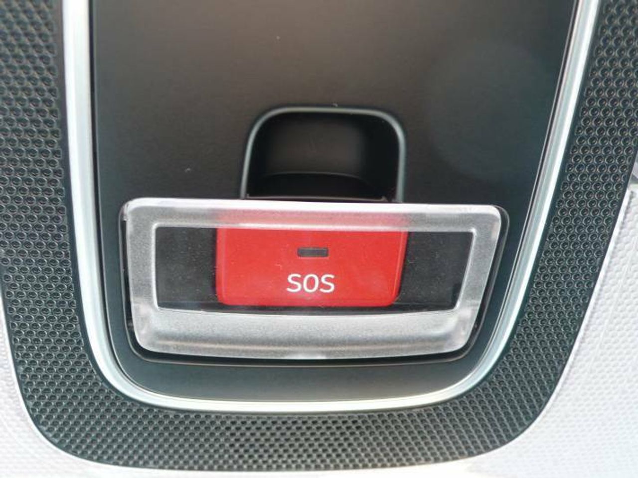 Hyundai i20 1.0TGDI 74KW 100CV 48V KLASS  - Foto 17