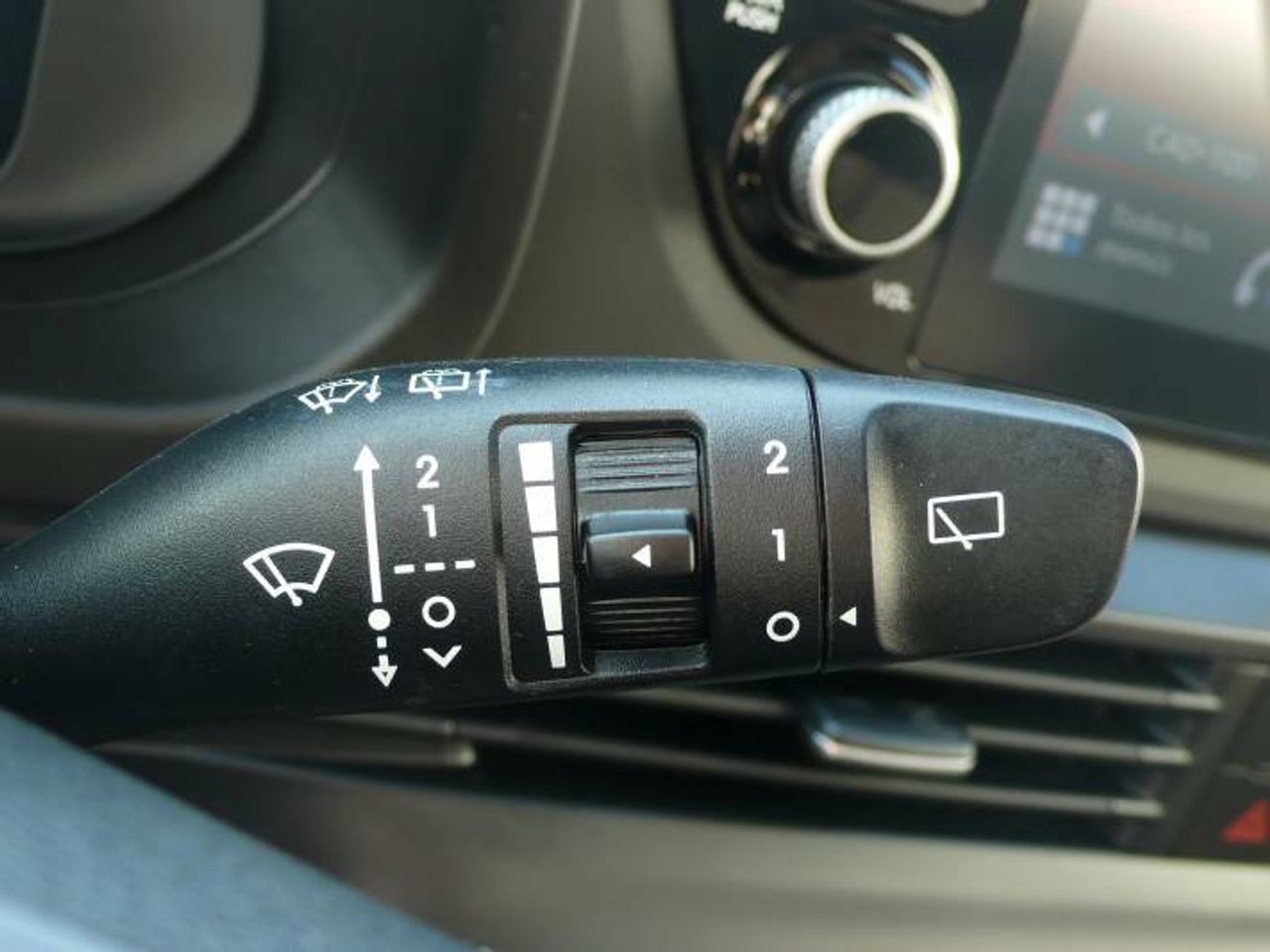 Hyundai i20 1.0TGDI 74KW 100CV 48V KLASS  - Foto 29