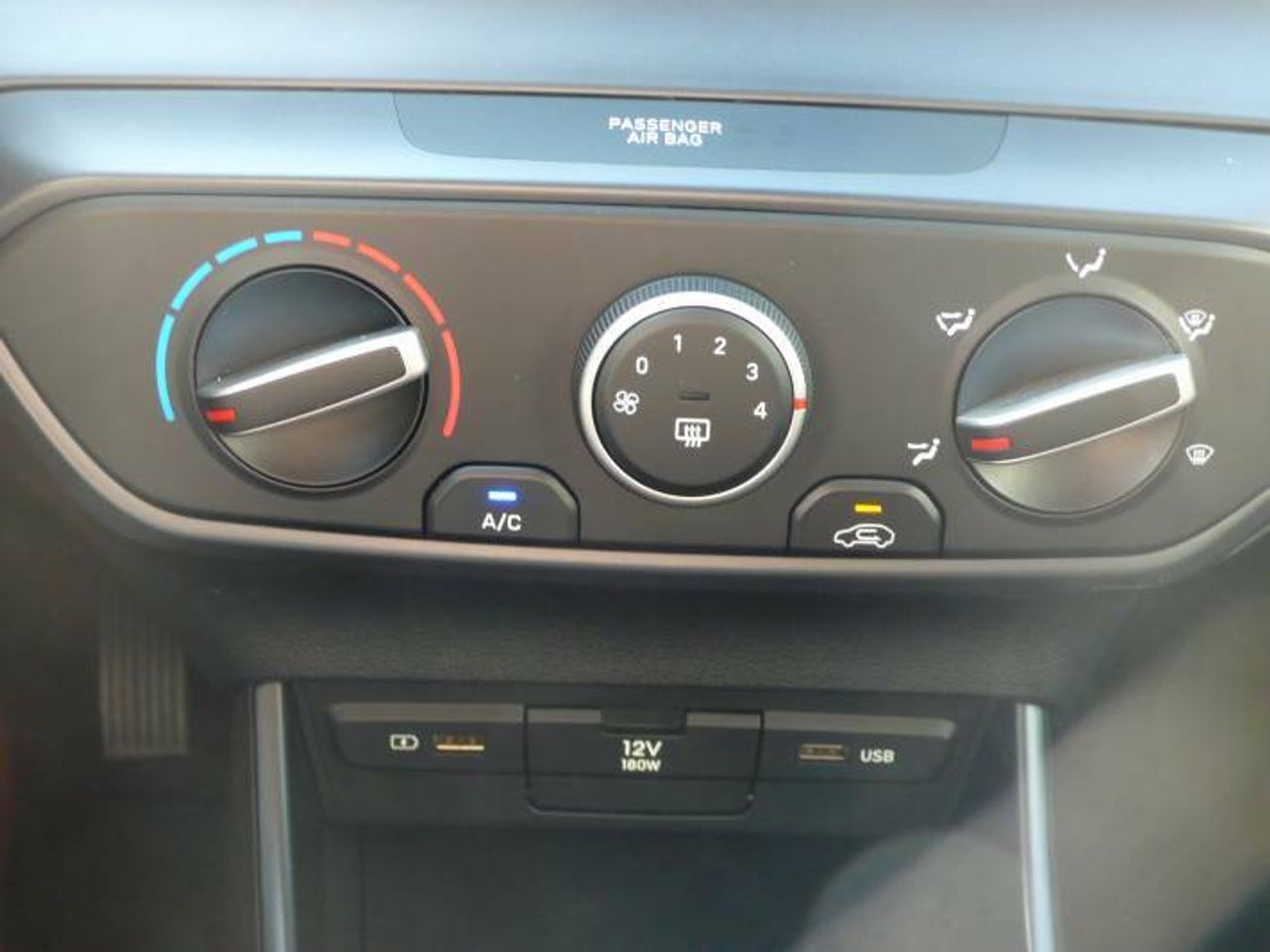 Hyundai i20 1.0TGDI 74KW 100CV 48V KLASS  - Foto 24