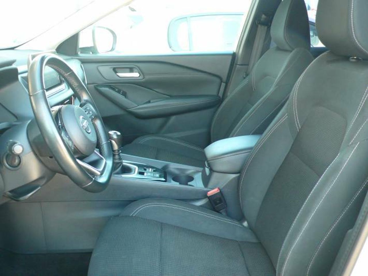 Nissan Qashqai DIG-T 103KW 140CV MHEV ACENTA  - Foto 9
