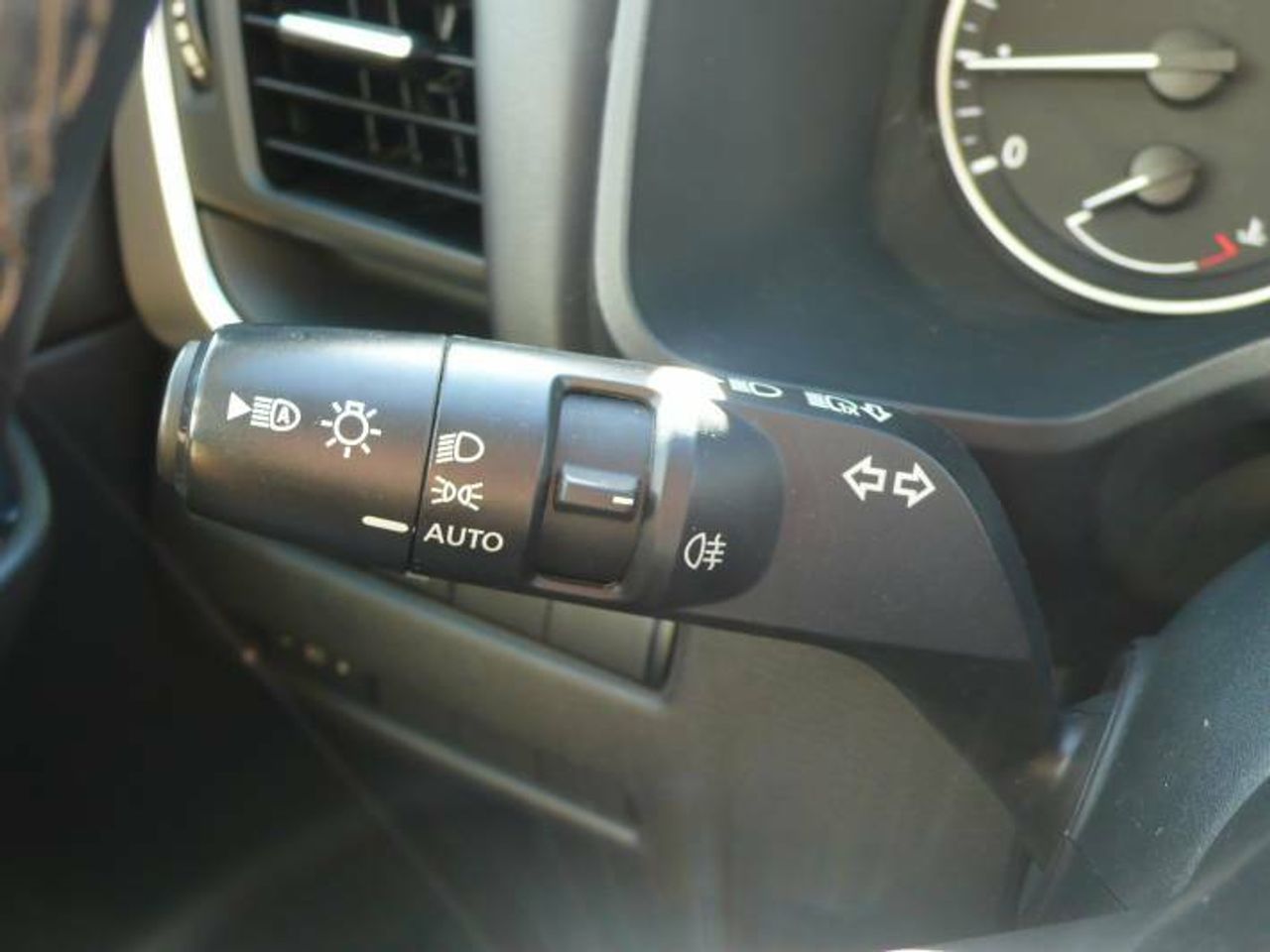 Nissan Qashqai DIG-T 103KW 140CV MHEV ACENTA  - Foto 35