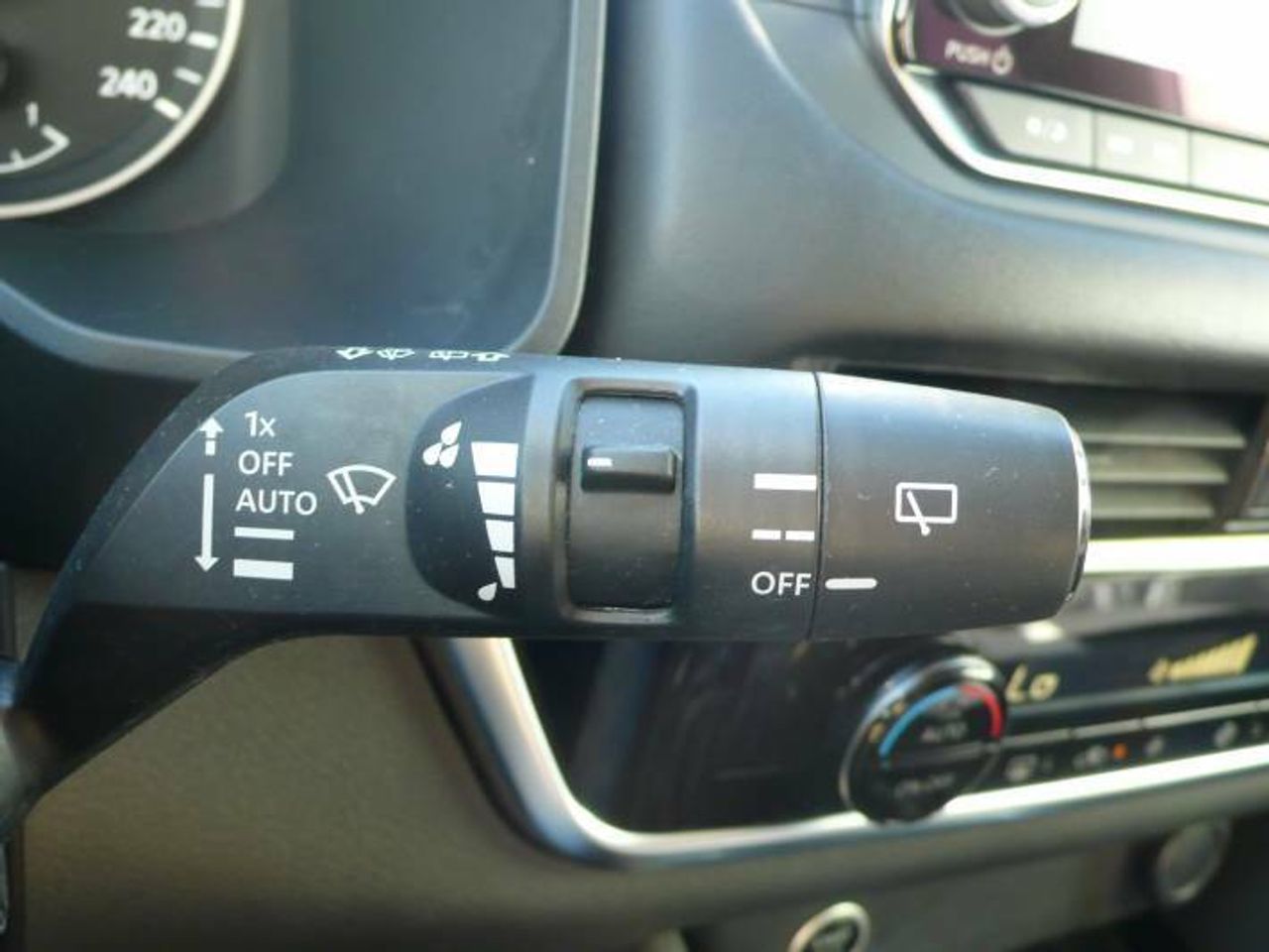 Nissan Qashqai DIG-T 103KW 140CV MHEV ACENTA  - Foto 31