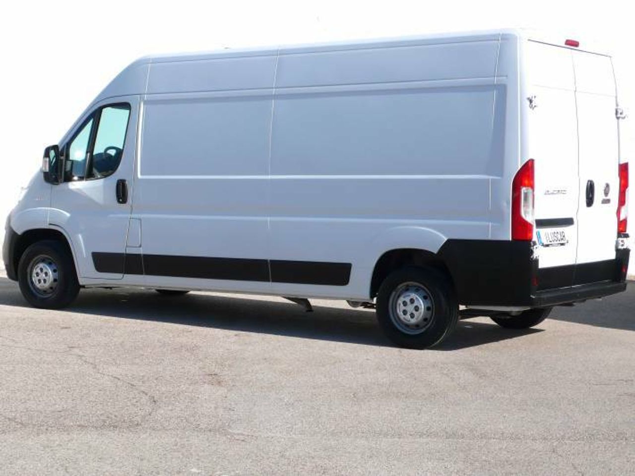 Fiat Ducato 35 L3H2 2.3 (140cv) VGT SCR Euro 6d-temp 4 Puertas  - Foto 6
