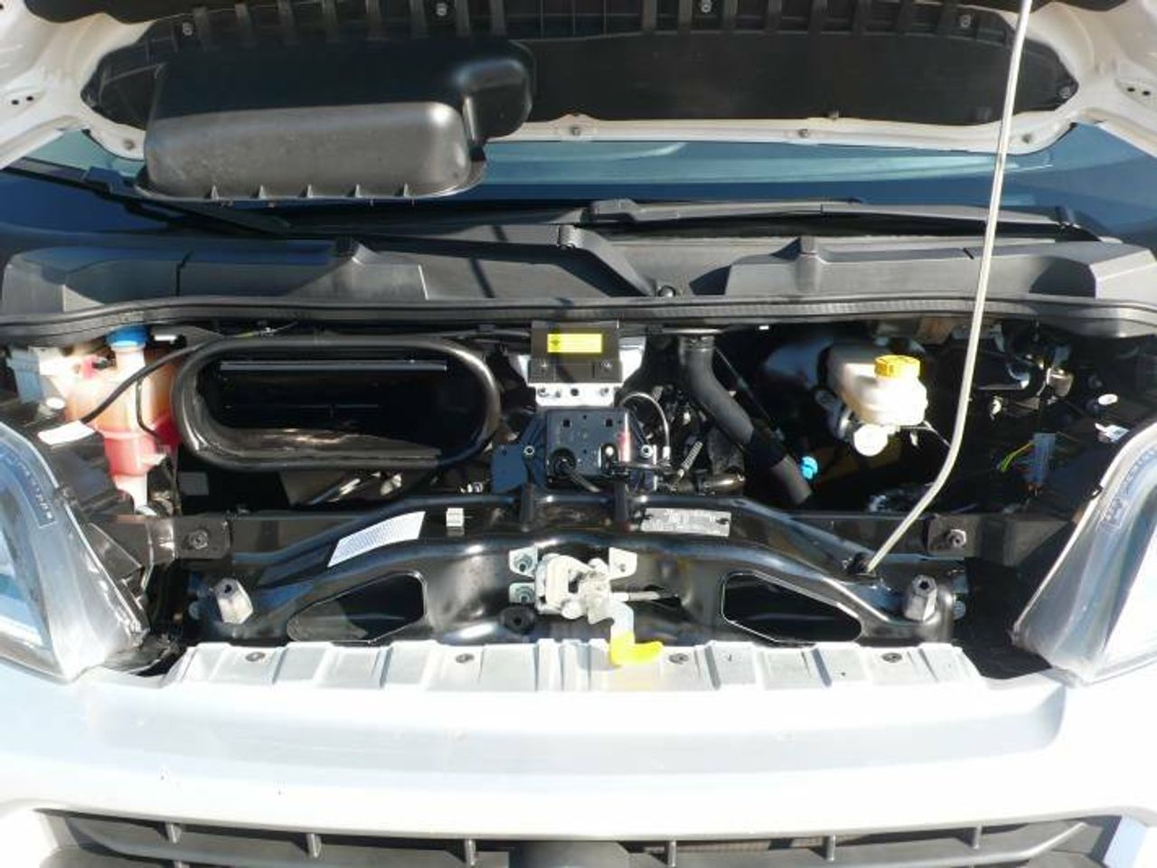 Fiat Ducato 35 L3H2 2.3 (140cv) VGT SCR Euro 6d-temp 4 Puertas  - Foto 28