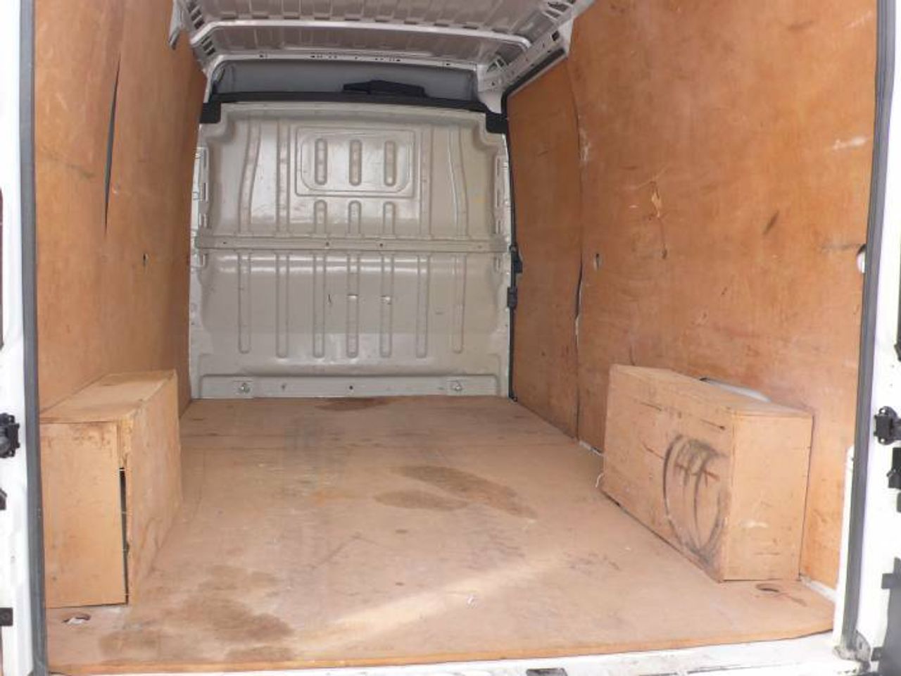 Fiat Ducato 35 L3H2 2.3 (140cv) VGT SCR Euro 6d-temp 4 Puertas  - Foto 9