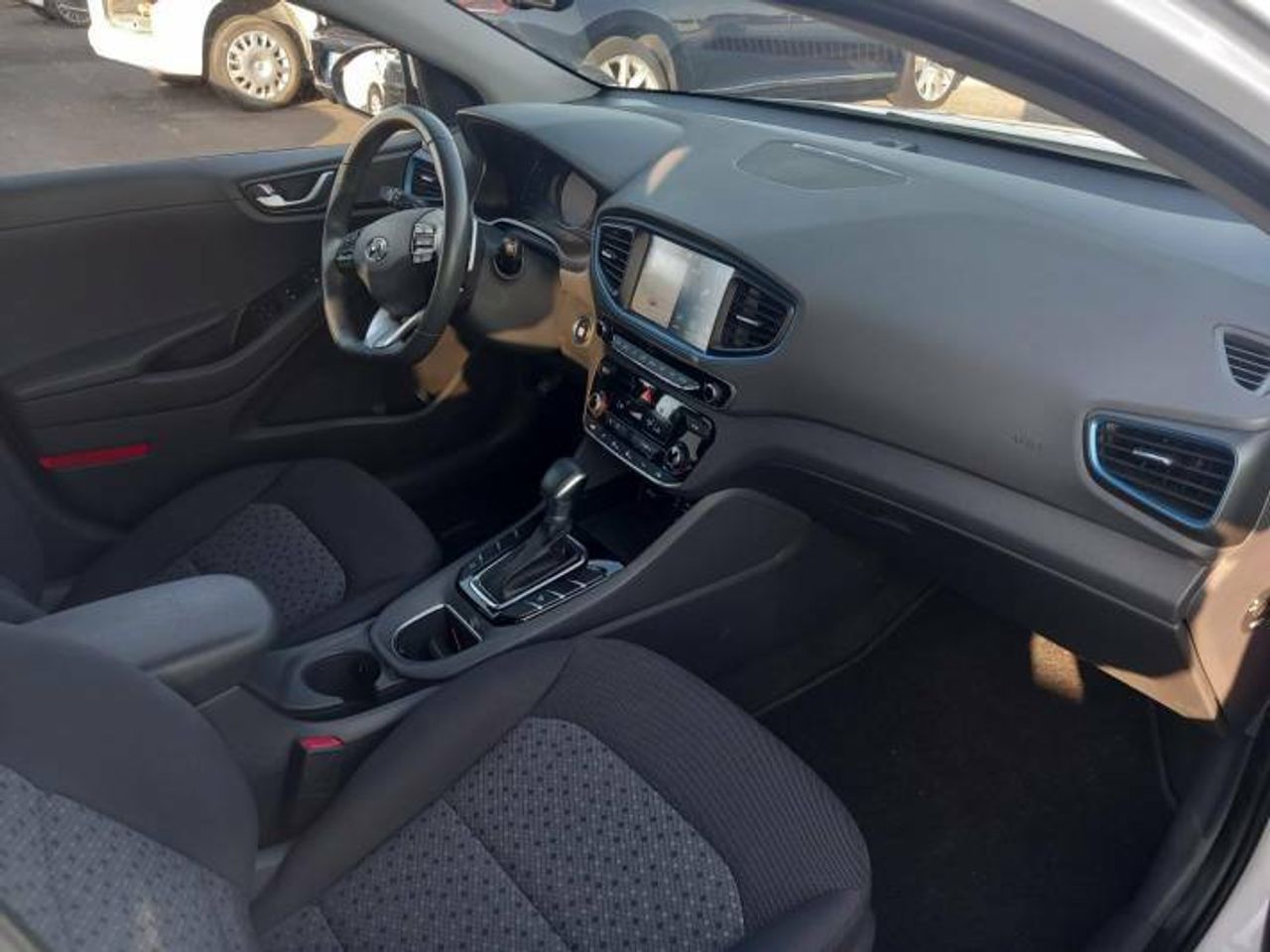 Hyundai IONIQ PHEV 5P GDI 1.6 141CV DT TECNO  - Foto 5