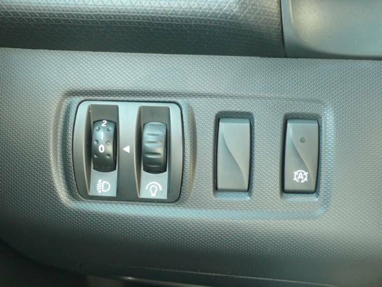 Renault Clio 1.5 DCI  eco2 S&S ENERGY DYNAMIQUE  - Foto 27