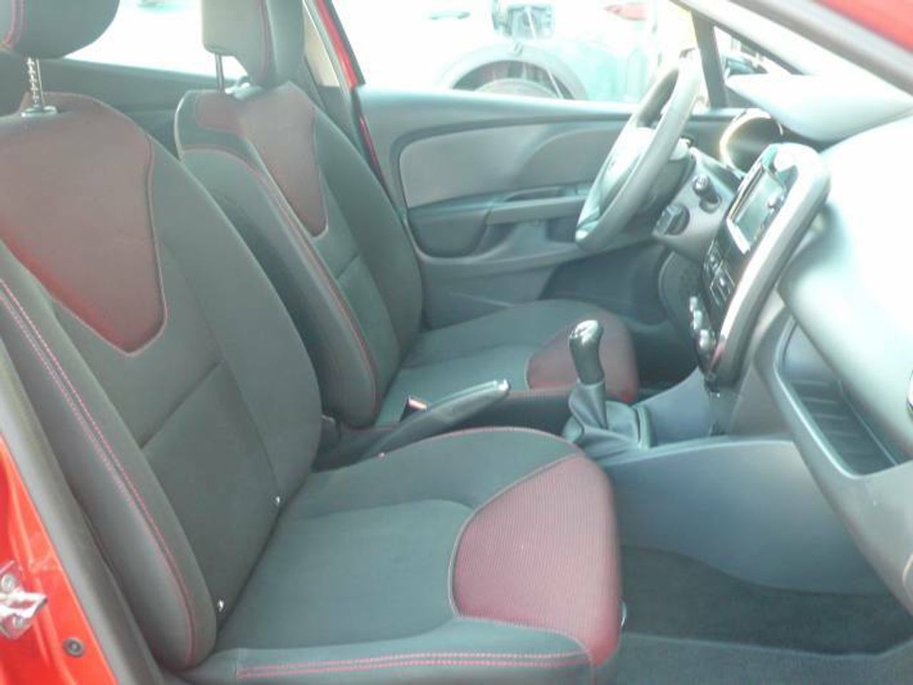 Renault Clio 1.5 DCI  eco2 S&S ENERGY DYNAMIQUE  - Foto 13