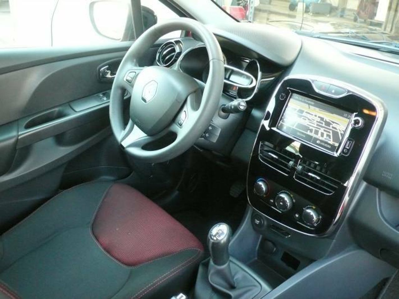 Renault Clio 1.5 DCI  eco2 S&S ENERGY DYNAMIQUE  - Foto 14