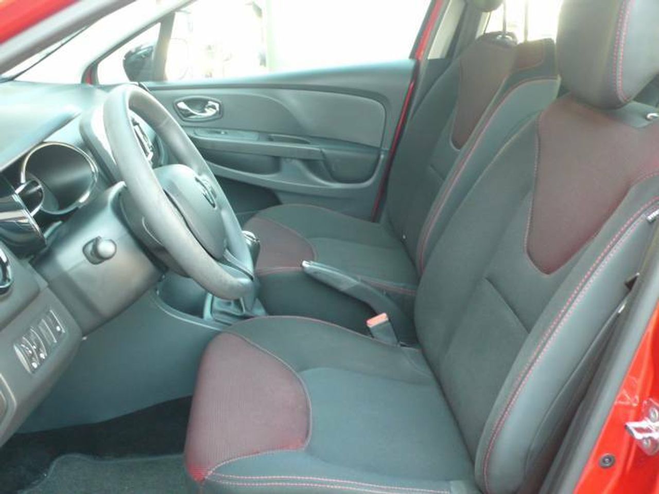 Renault Clio 1.5 DCI  eco2 S&S ENERGY DYNAMIQUE  - Foto 9