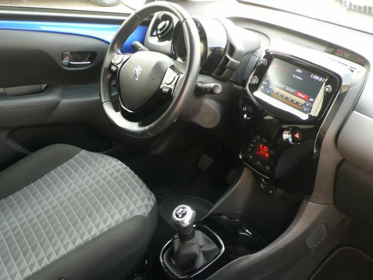Peugeot 108 108 5P Allure VTi 72 MAN 5 Vel.  - Foto 14