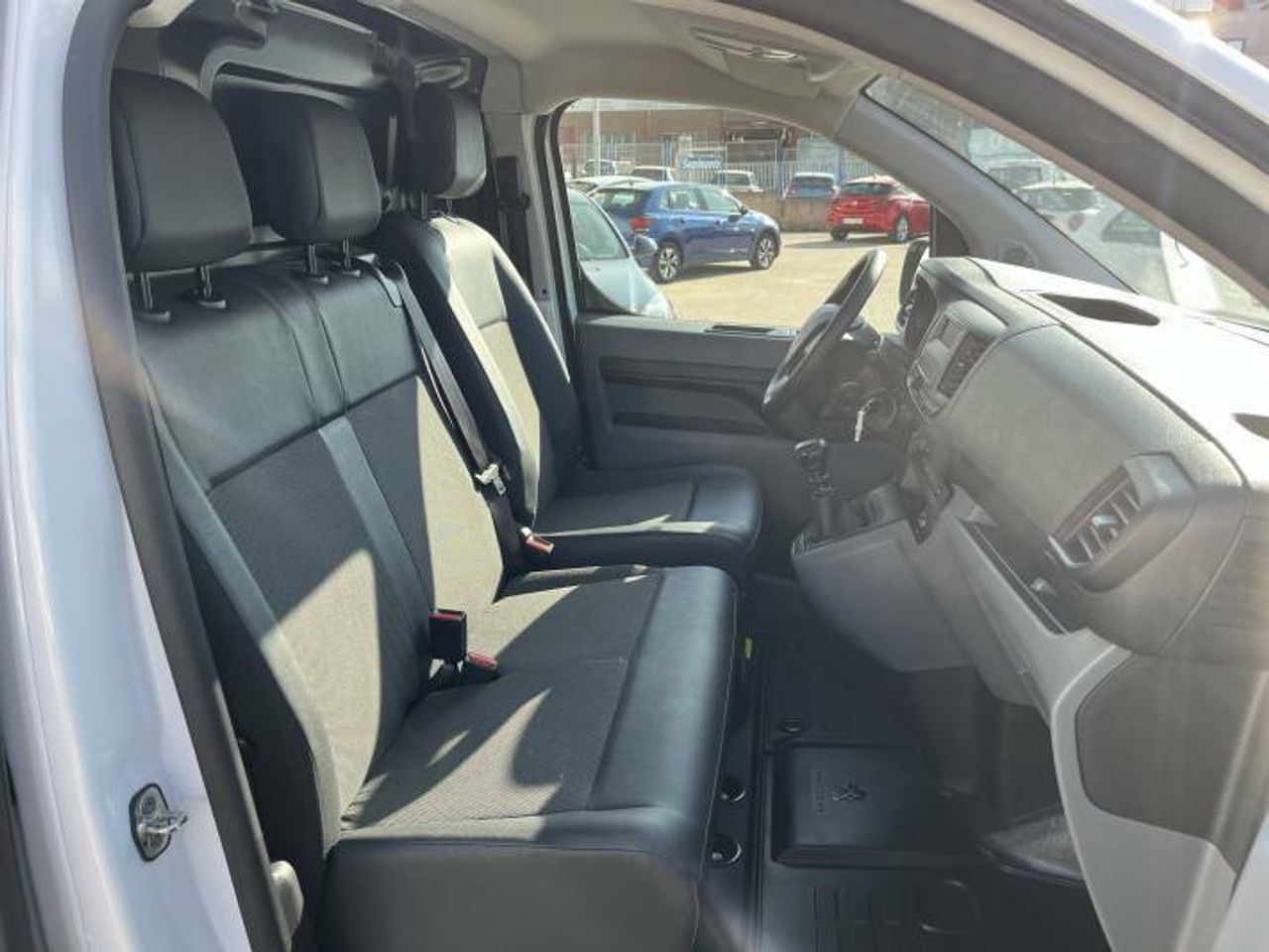 Peugeot Expert Standard 1.5BlueHDi S&S Pro 120  - Foto 22