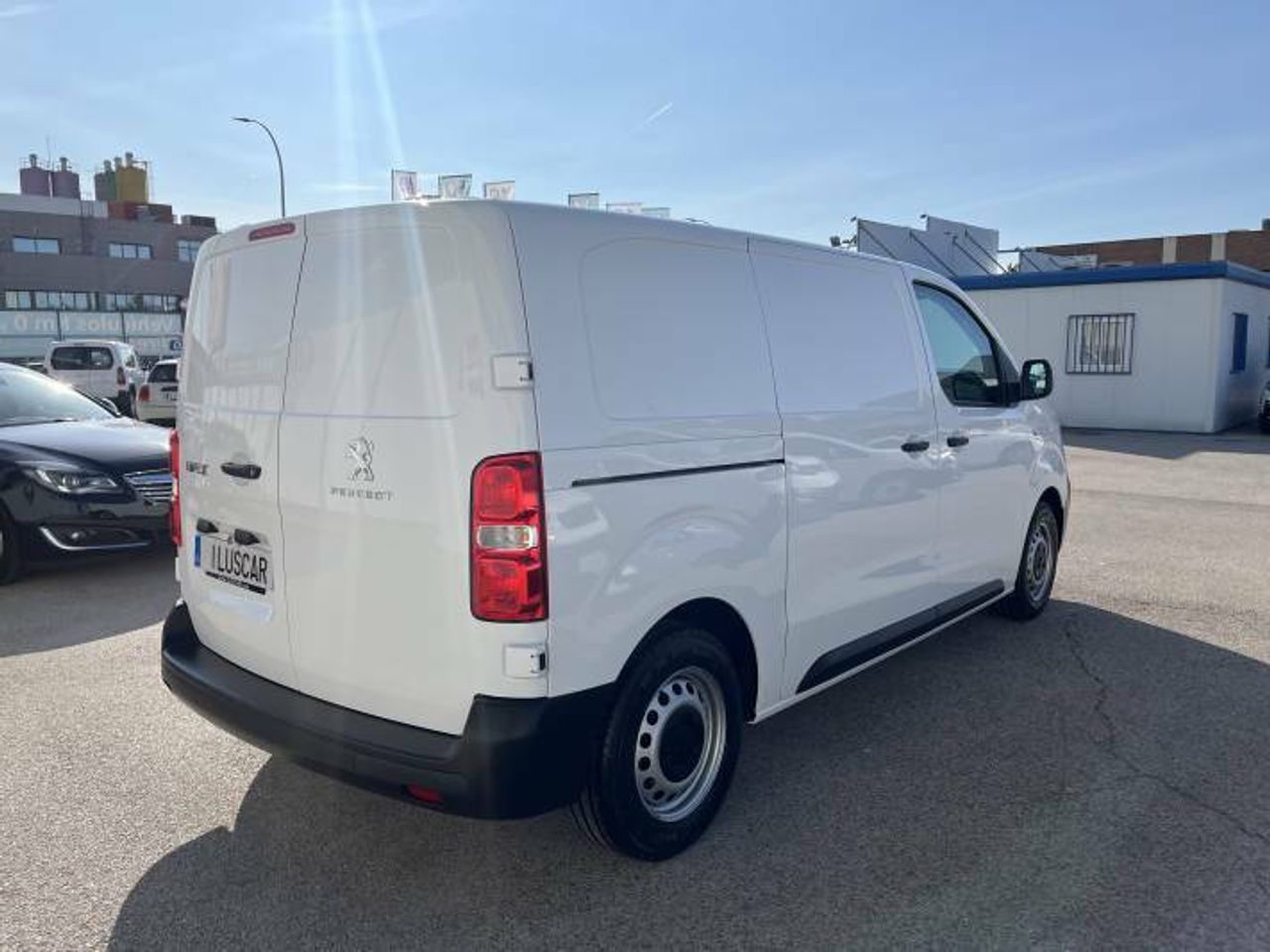 Peugeot Expert Standard 1.5BlueHDi S&S Pro 120  - Foto 4