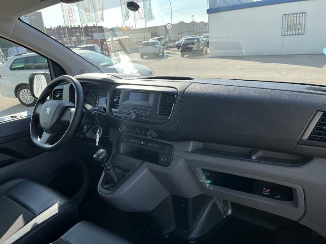 Peugeot Expert Standard 1.5BlueHDi S&S Pro 120  - Foto 16
