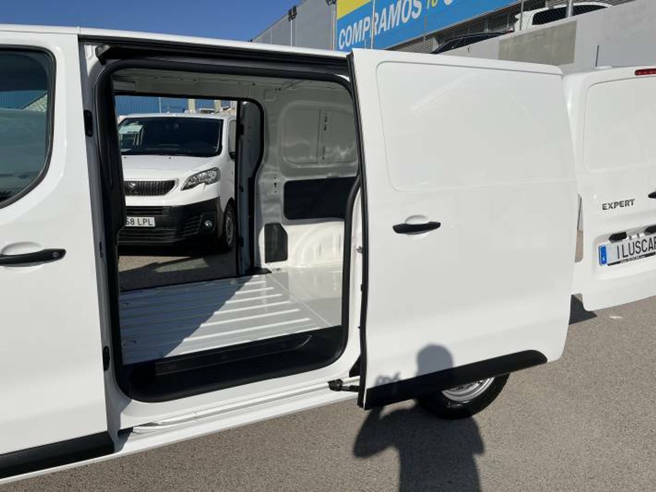 Peugeot Expert Standard 1.5BlueHDi S&S Pro 120  - Foto 10