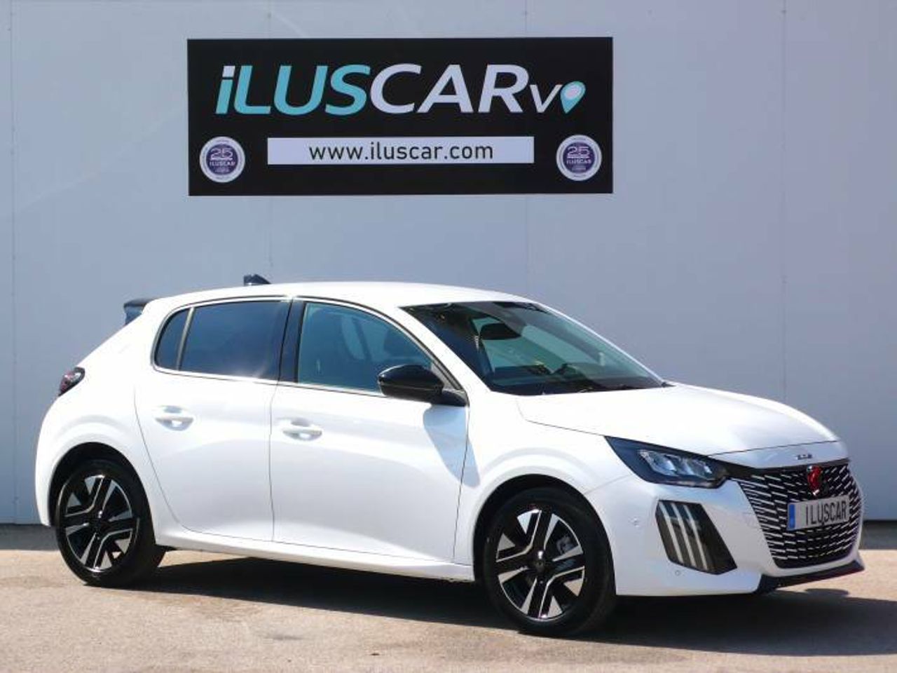 Peugeot 208 N208 5P Allure HYBRID 100 eDCS6  - Foto 8