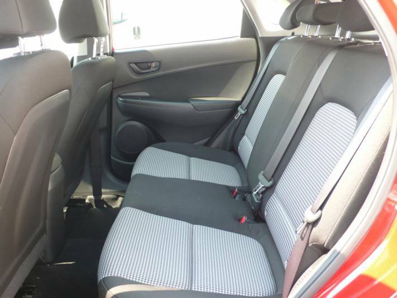 Hyundai Kona 1.0 TGDI 48V Klass 4X2  - Foto 10