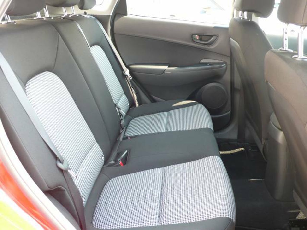 Hyundai Kona 1.0 TGDI 48V Klass 4X2  - Foto 15