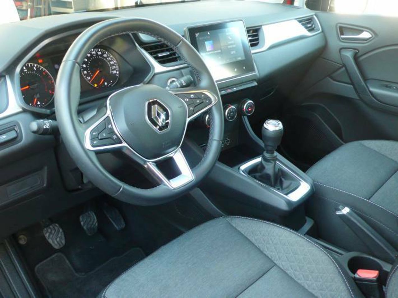 Renault Captur TCe Intens 140CV GPF MICRO HIBRIDO  - Foto 3