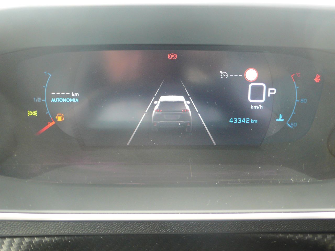 Peugeot 2008 1.2 Allure Pack 130 EAT8  - Foto 13