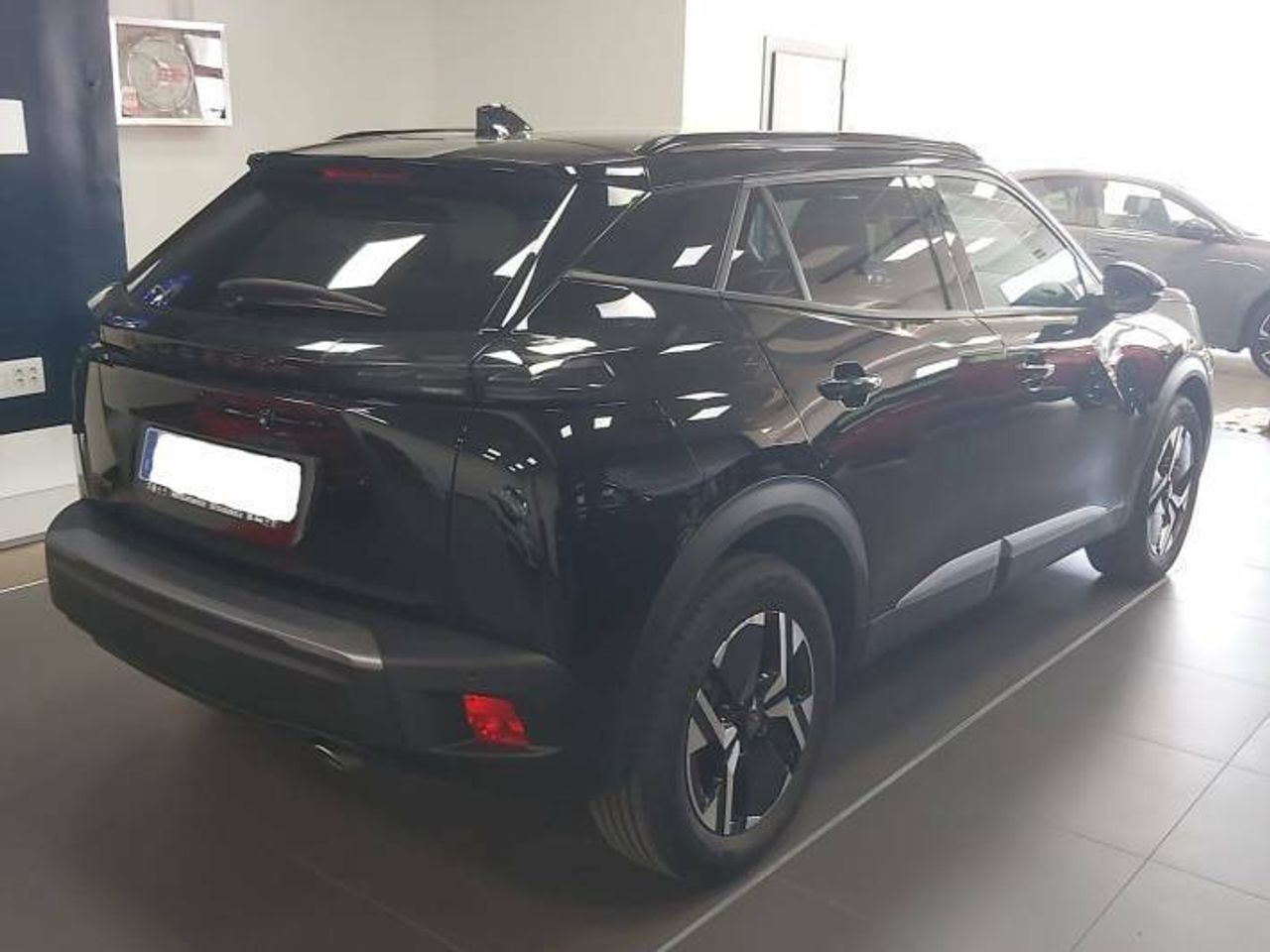 Peugeot 2008 PEUGEOT 2008 2 BlueHDI 130 S&S EAT8 Allure  - Foto 4