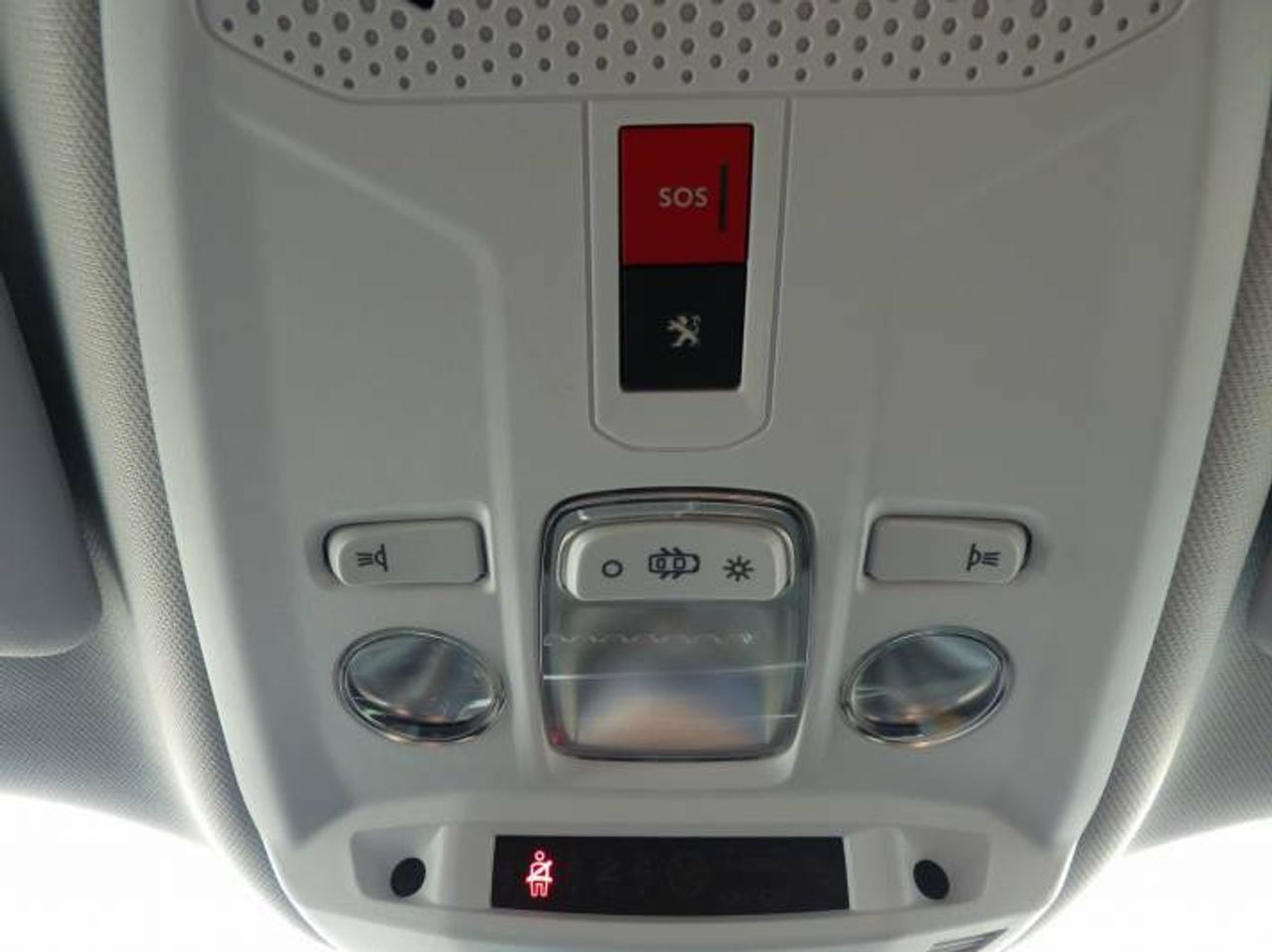 Peugeot 2008 ALLURE PACK BLUE HDI 110CV  - Foto 31