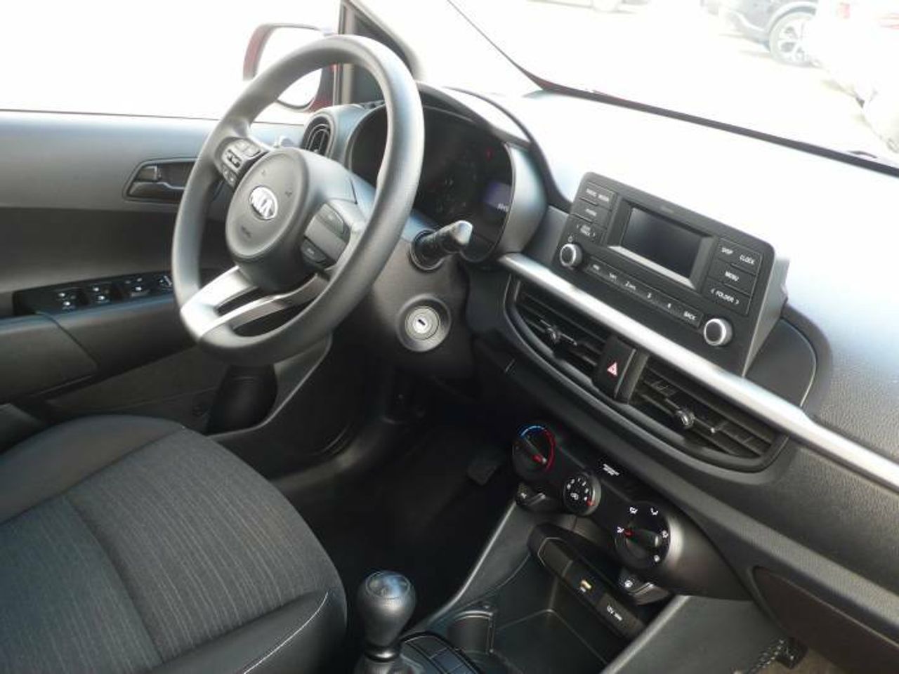 Kia Picanto 1.0 DPi 49kw 67cv Concept  - Foto 14