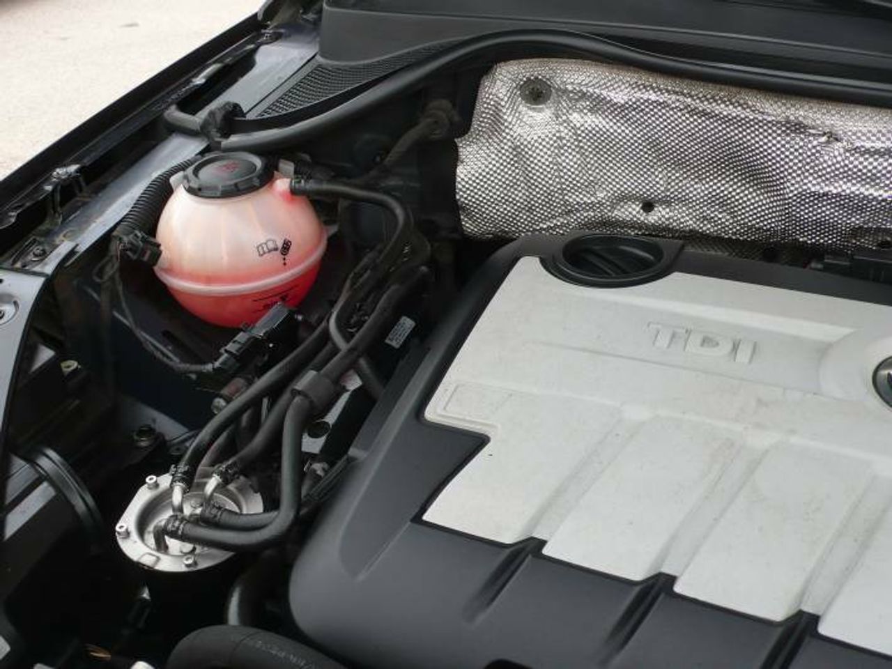 Volkswagen Tiguan 2.0 TDI ADVANCE 4 MOTION 140  - Foto 33