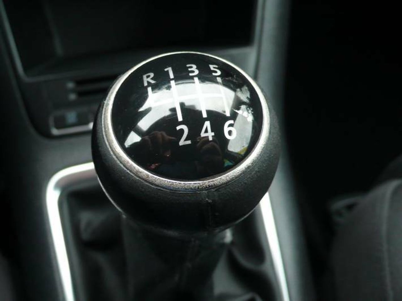 Volkswagen Tiguan 2.0 TDI ADVANCE 4 MOTION 140  - Foto 20