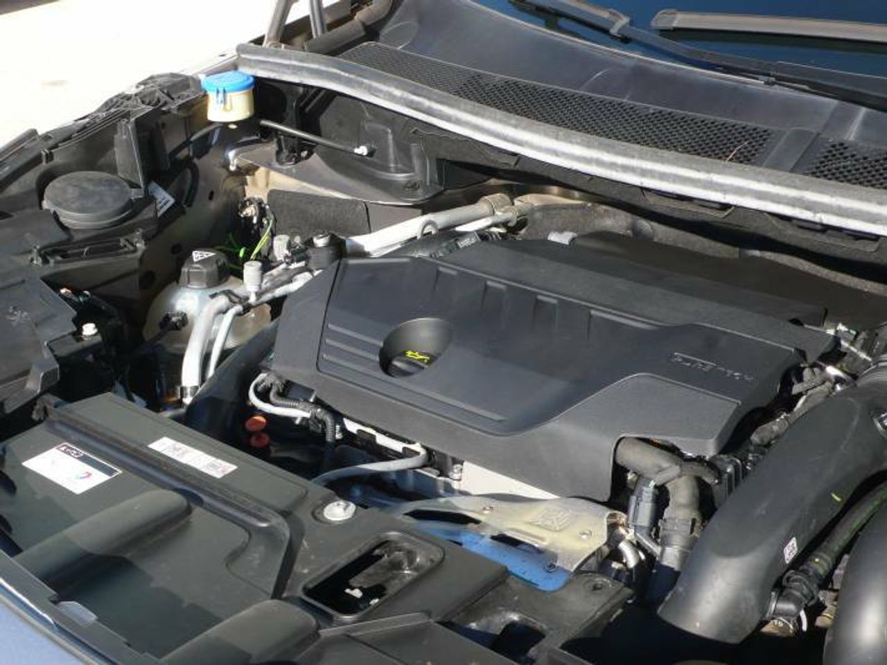Peugeot 3008 1.6 HYBRID 225 Allure Aut.  - Foto 43