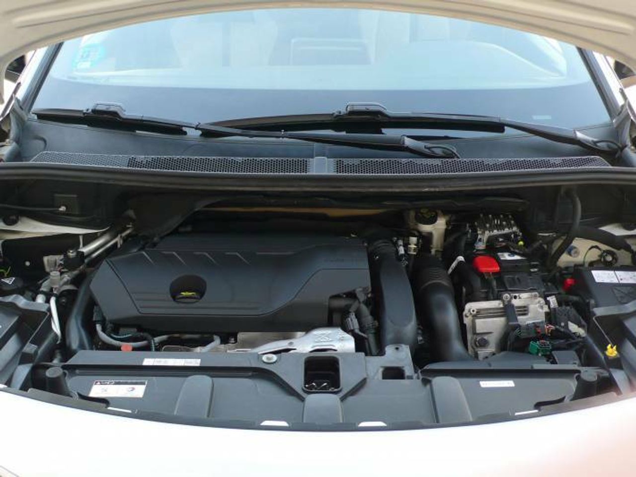 Peugeot 3008 1.6 HYBRID 4 300 GT Aut.  - Foto 57