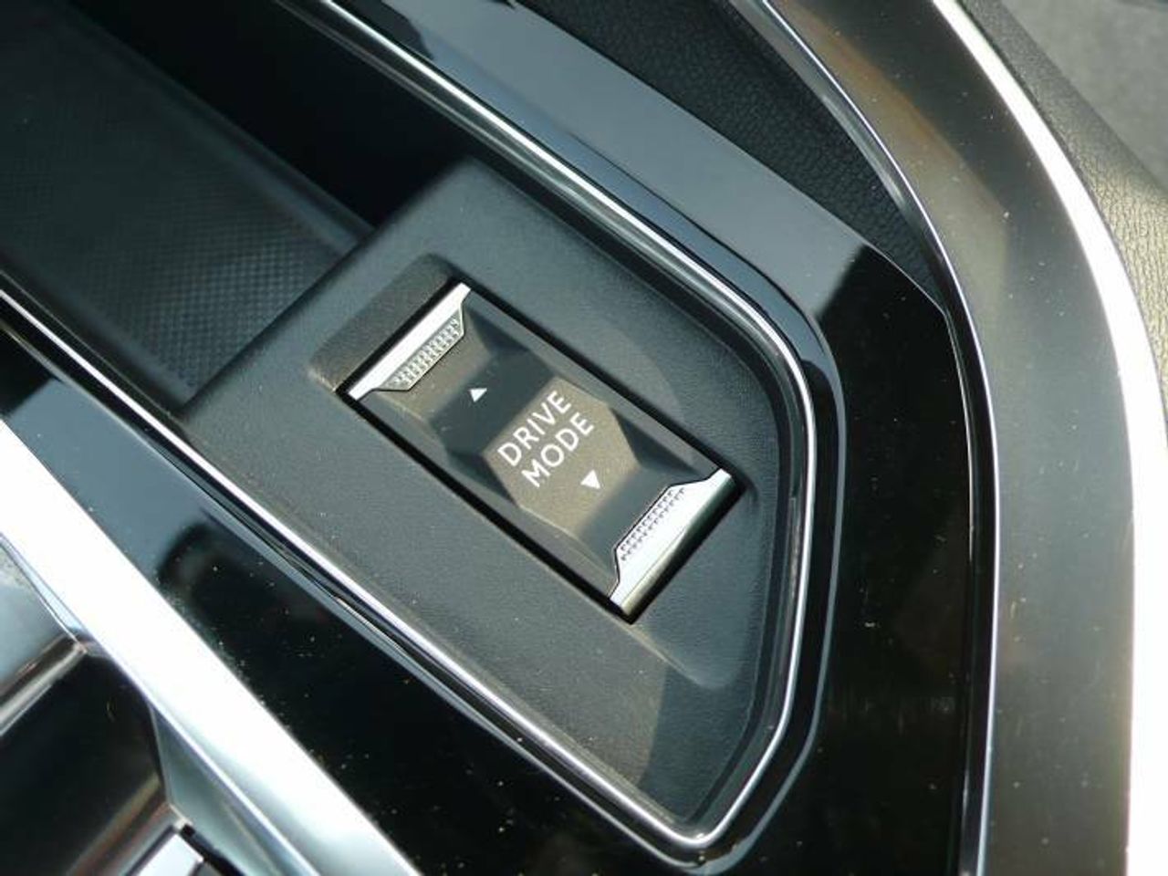 Peugeot 3008 1.6 HYBRID 4 300 GT Aut.  - Foto 39